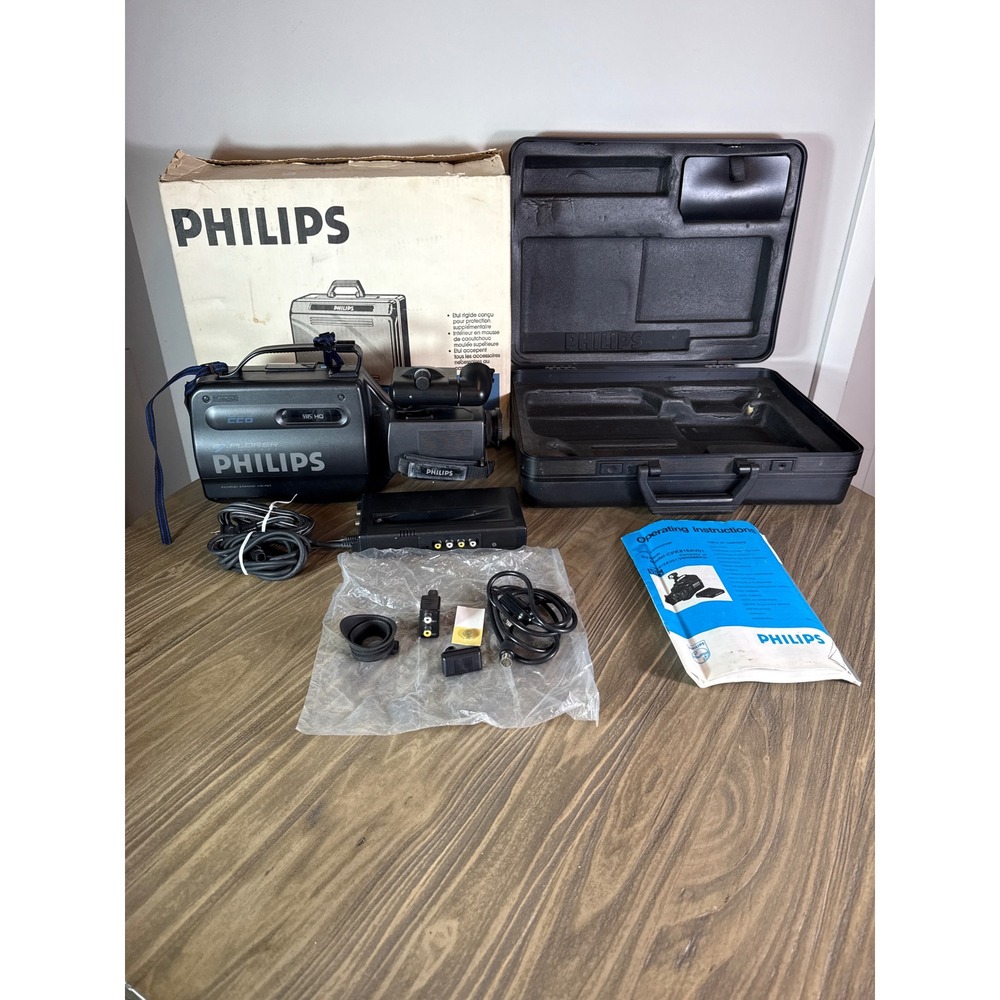 Vintage 1989 Philips Explorer VHS-C Camcorder CPK816AV01 Black Case Bundle Works